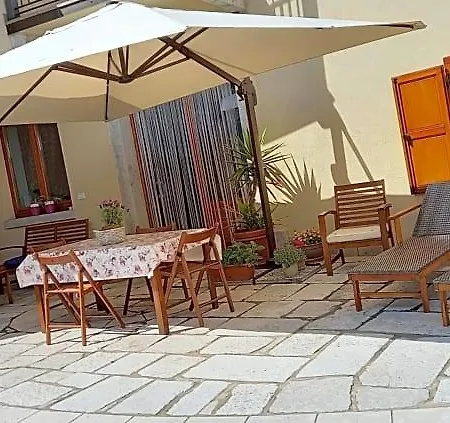 Barbara 3*